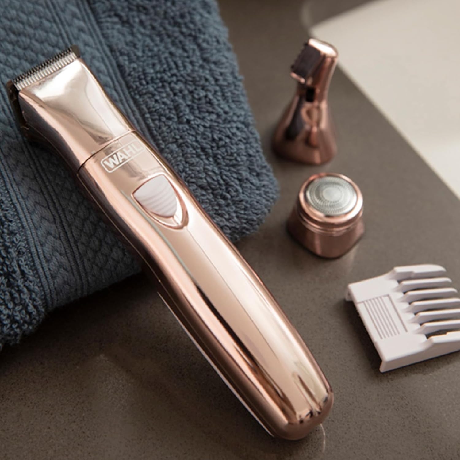 Wahl | ماكينة ووال بيور كونفيدنس لإزالة شعر الوجه والجسم للسيدات، وتشكيل الحواجب 3 في 1 , قابلة لإعادة الشحن، 0427-09865